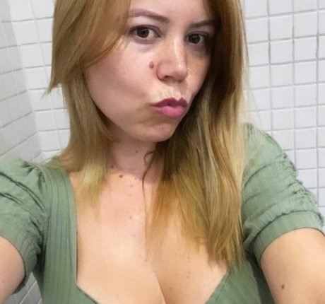 trio à gros seins onlyfans xxx sympa photo