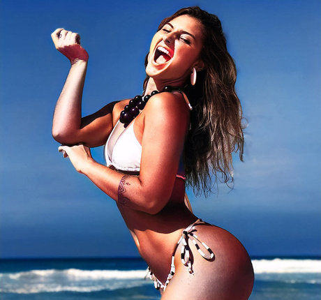 Talia Pissiali beau modèle photo