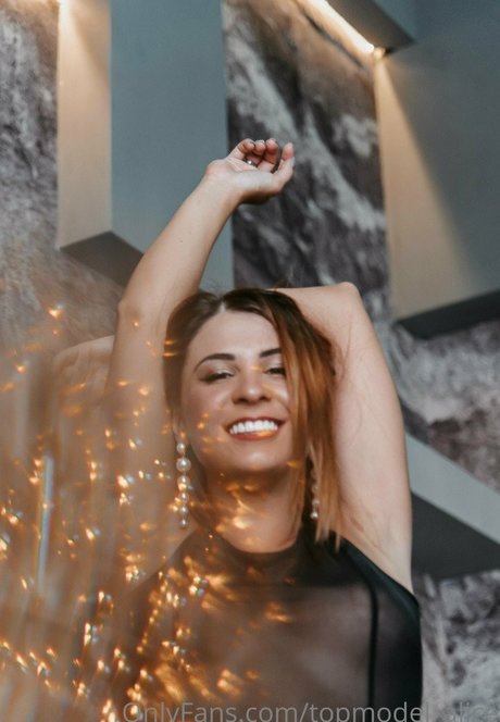 Model Alice nus étoiles images