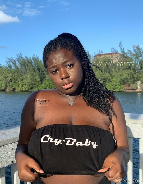 therealzoey Profilfoto