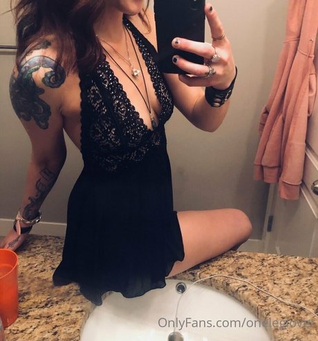 oneleglover star du porno gratuite image