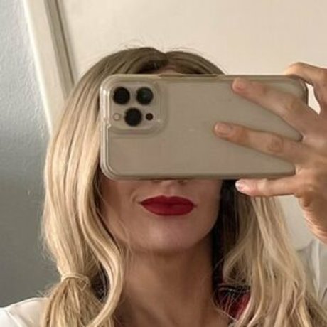 naughtyteacherjk actrice parfaite galeries