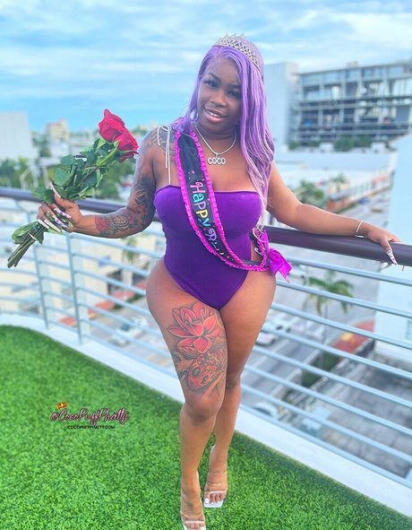 kookooforcocopuffs star du porno nue photos