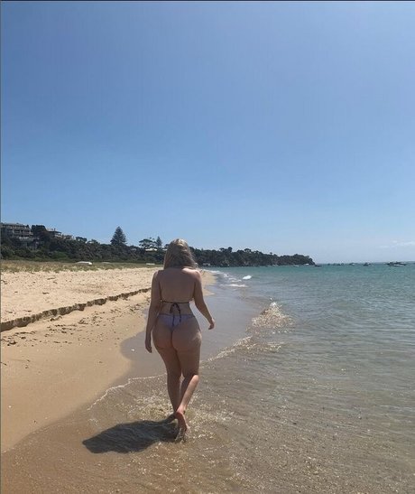 aliceeevictoria modèle chaud archive