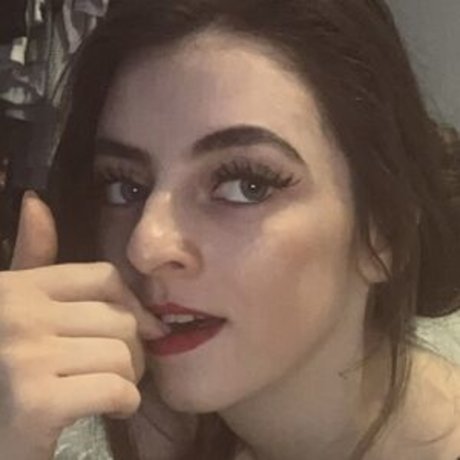 Kirsty Smith actrice chaude img