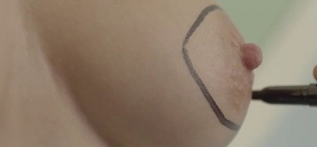 Sheridan Smith modèle érotique img