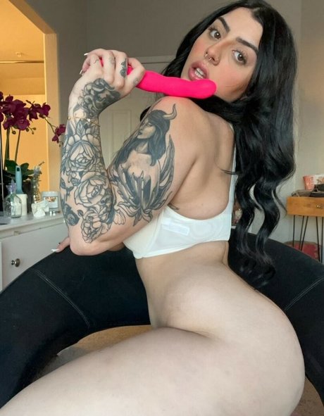 diannav jolie star du porno des photos