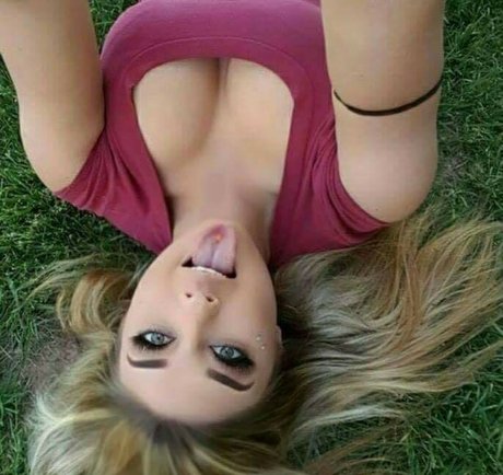 bbw gothique uniquementfans art de haute qualité archive