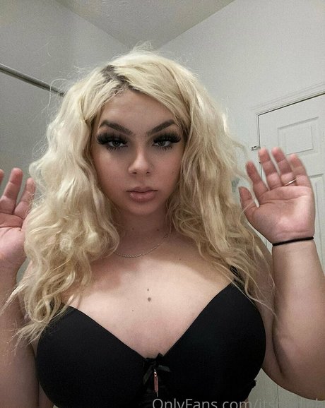 itsbabieh sexe de star du porno galeries