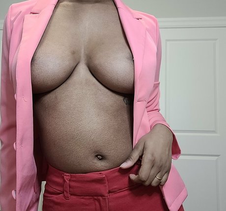 deedeebee96 star du porno hd des photos