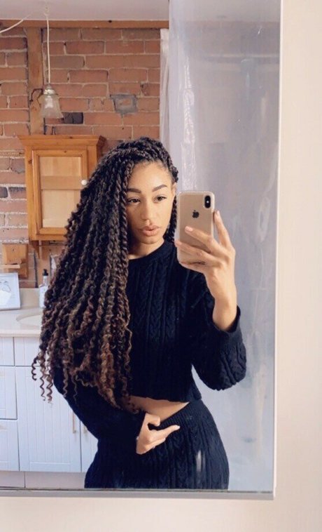 Nia Simone actrice de grande qualité archive