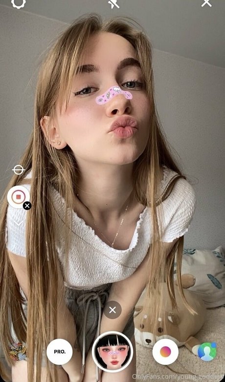 young goddess Profilfoto