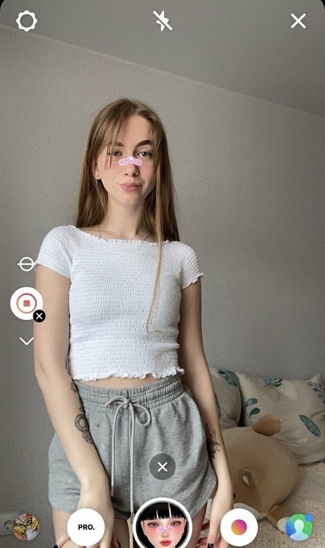 young goddess actrice hd photo