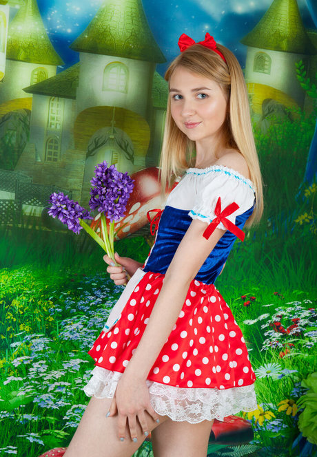 Nimfa actrice exclusive photo