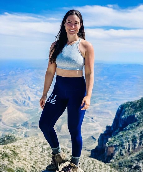 Nikki Delventhal étoile gratuite galerie