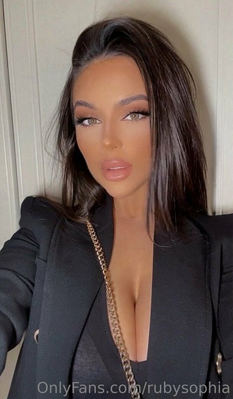 Sophie Ruby Blake modèle sexy galeries