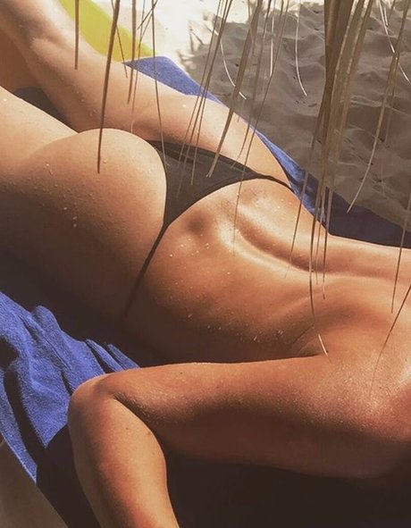 bbw gothique uniquementfans porno de haute qualité images