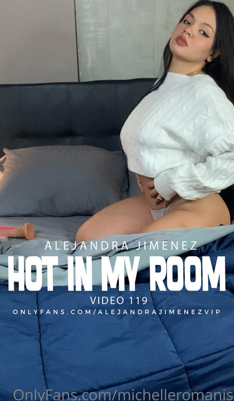 michelleromanis modèle chaud collection