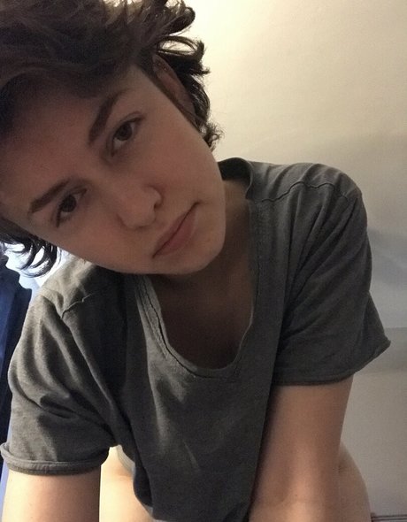 miaxcosta star du porno parfaite img