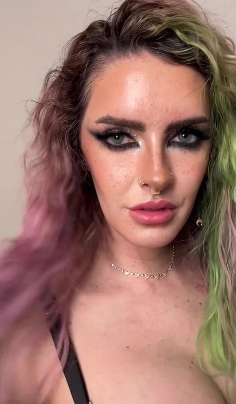 maman latine onlyfans haut érotique collection