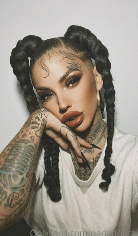 danaprince nus de stars du porno image