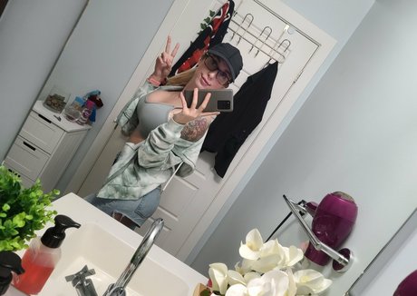 havochaleyvip étoile de l'art photos