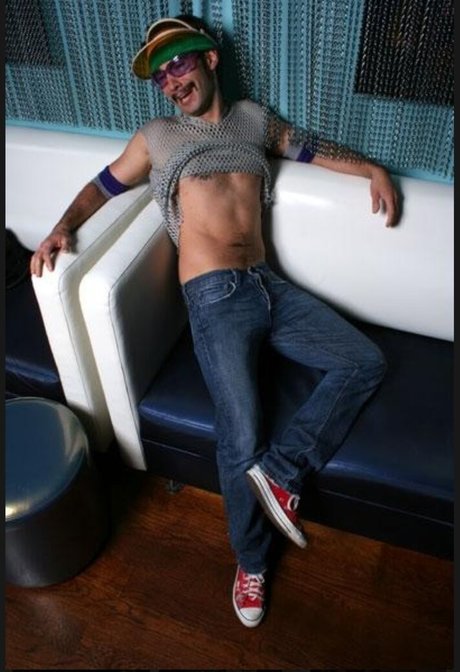 tommypistol top star img