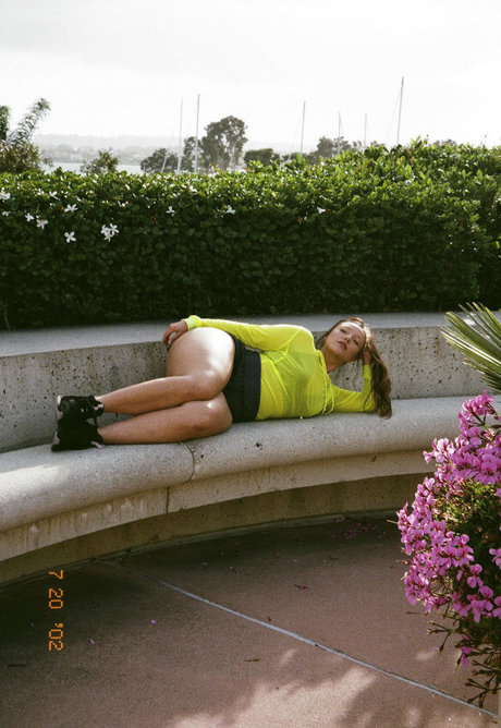 Autumnfallsxxx nus de stars du porno collection