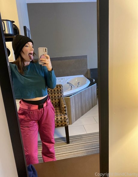 Blindcharity modèle nu galerie