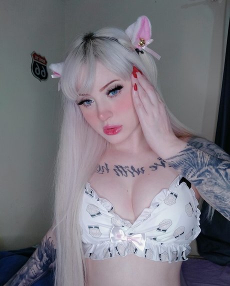 Bruna Isabela haut de star du porno image