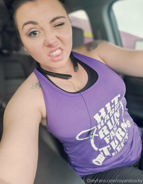 coyandcocky star érotique img