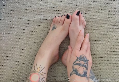 aryathemachine sexe star galerie