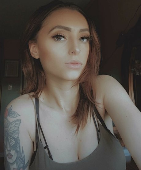 xoxoashleym modèle nu galerie