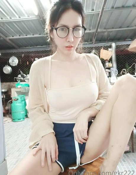 gkr222 nus star du porno photo