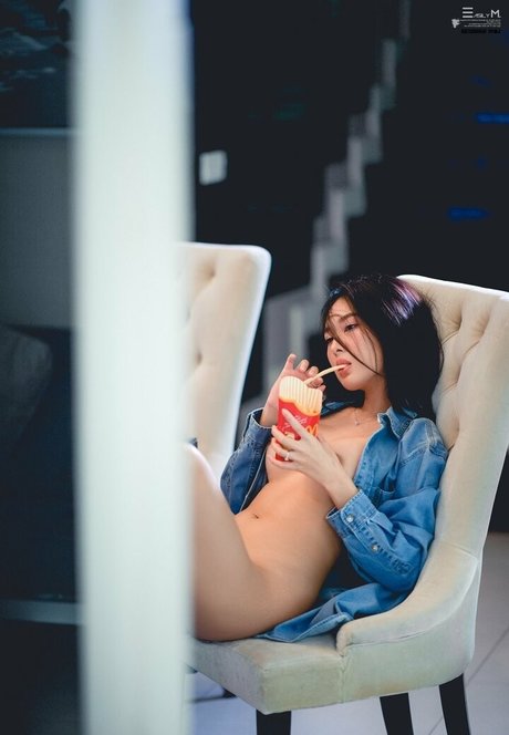 nimtharin star du porno en haute qualité archive