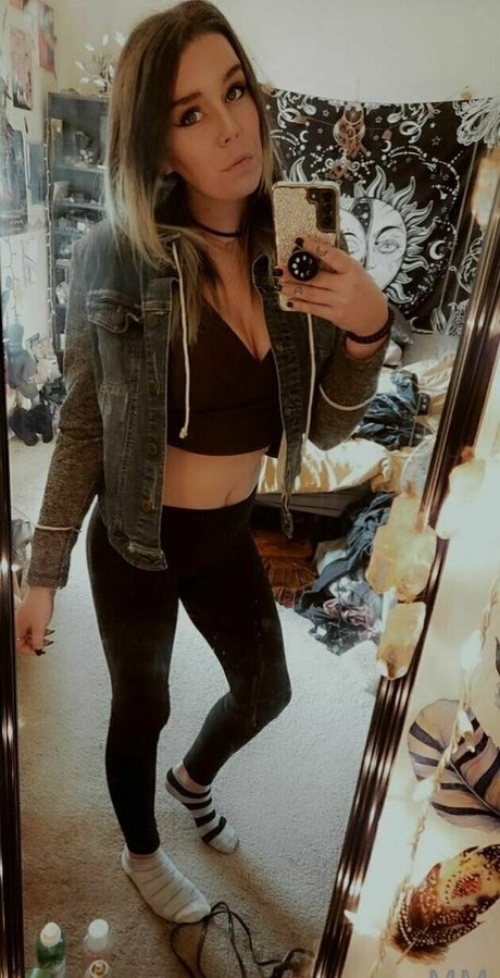 mysteriousmoon modèle exclusif galeries