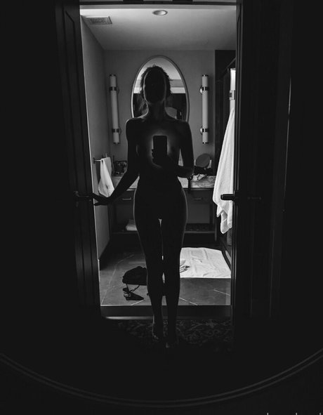 eveunleashed actrice pornographique archive