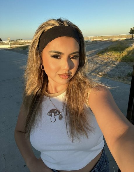 Mysticaldreamgyal nus de stars du porno collection