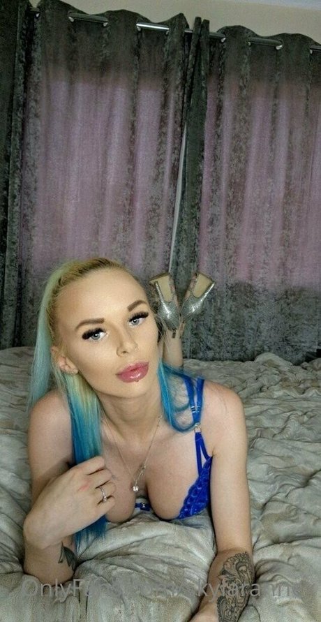 skylarannex modèle joli archive