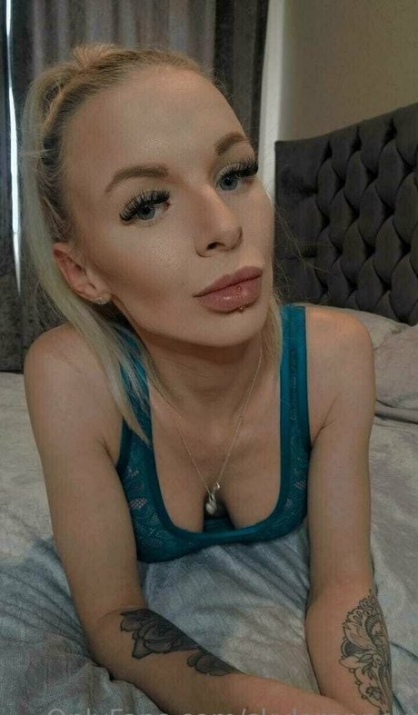 skylarannex star du porno en haute qualité galeries