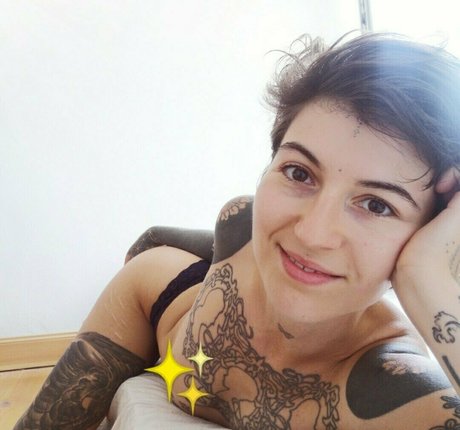 Deutscheonlyfans star pornographique des photos