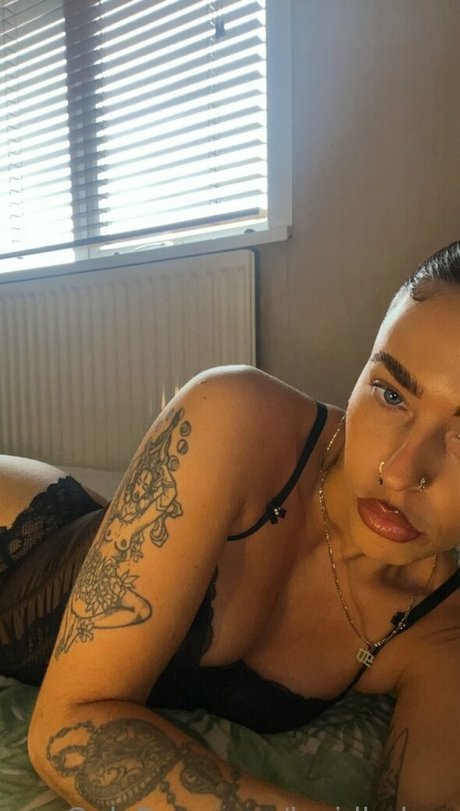 lucidbabyx actrice de grande qualité img