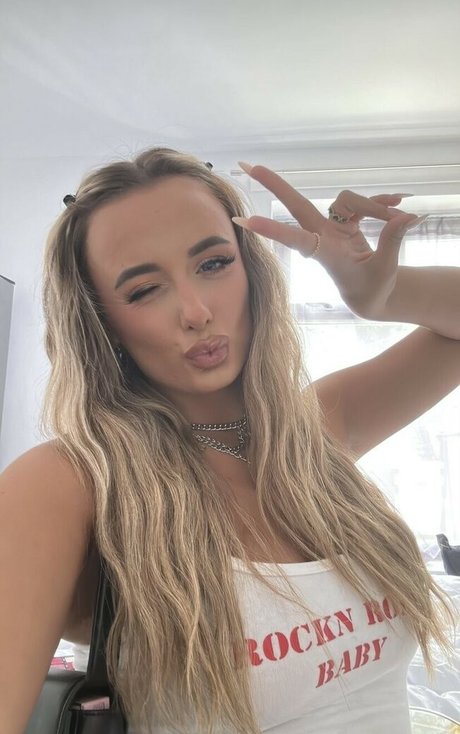 Millie Court étoile des photos