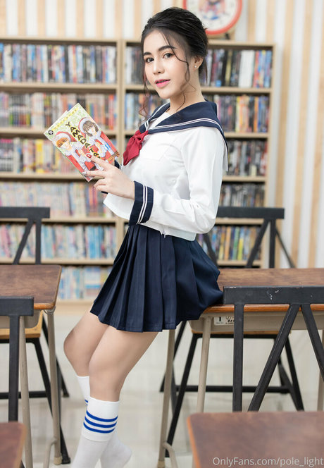 pole light nus star du porno image