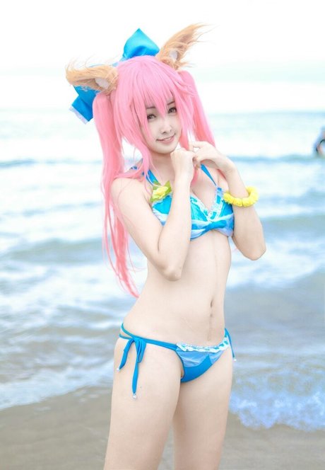 Momocat 0w0 star du porno belle galerie