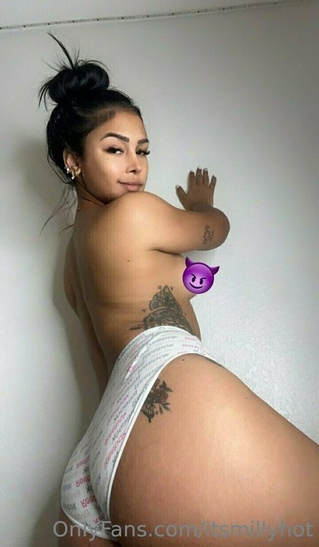 itsmillyhot sexe star image