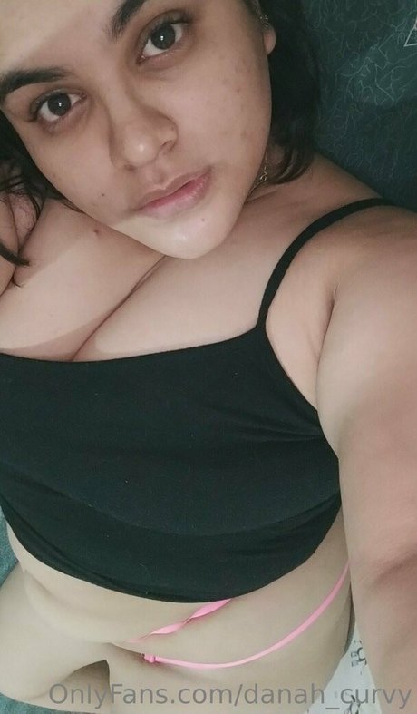 danah curvy xxx étoile images