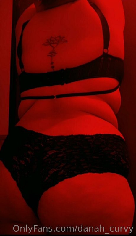 danah curvy étoile sympa collection