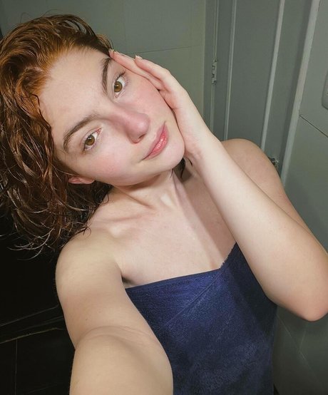 gros seins ébène onlyfans belle gratuite image