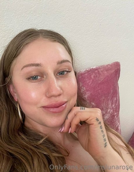 Mslunarose actrice de grande qualité collection